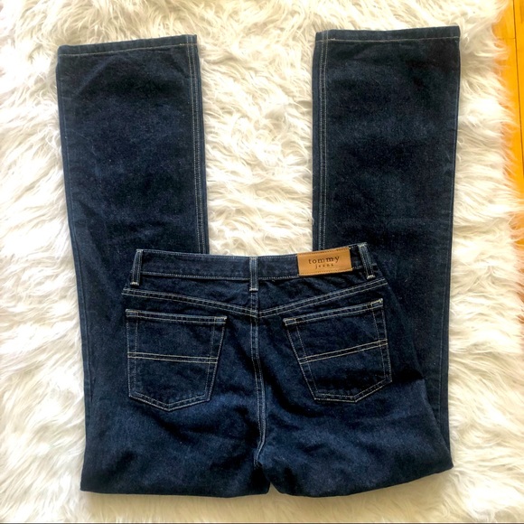Tommy Hilfiger straight leg jeans. Size 7 - Picture 3 of 9